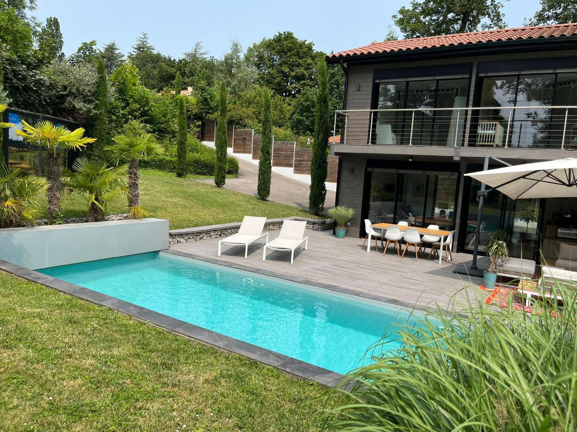 Villa Piscine A Proximite De Lyon Chaponost Extérieur photo