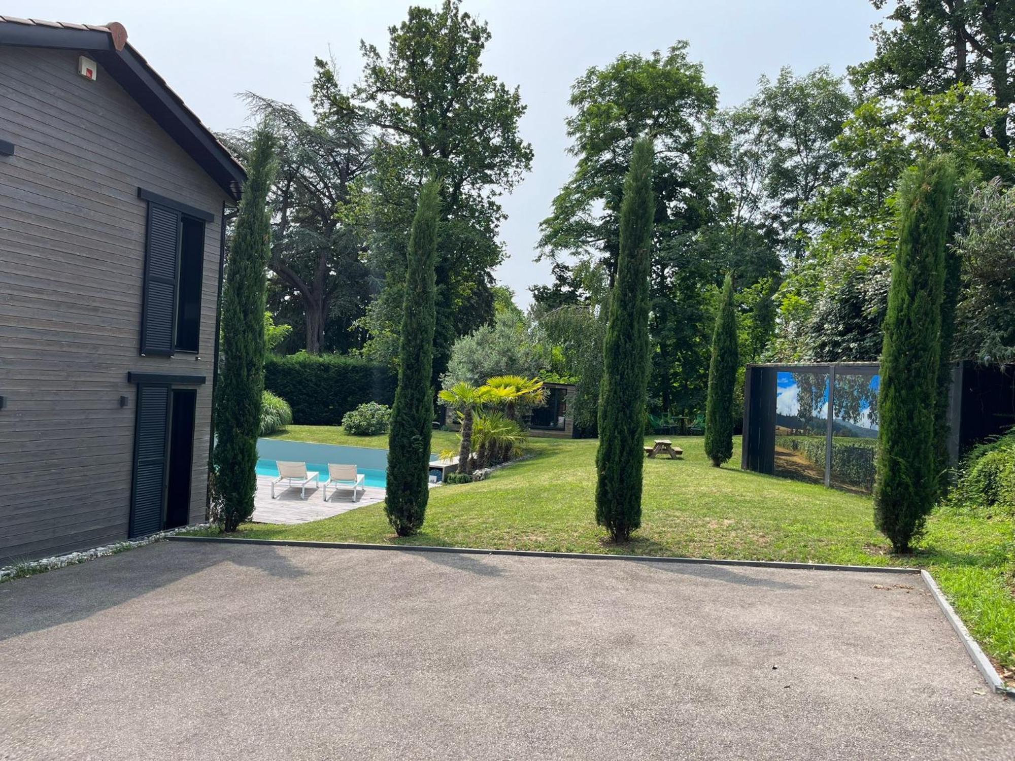 Villa Piscine A Proximite De Lyon Chaponost Extérieur photo