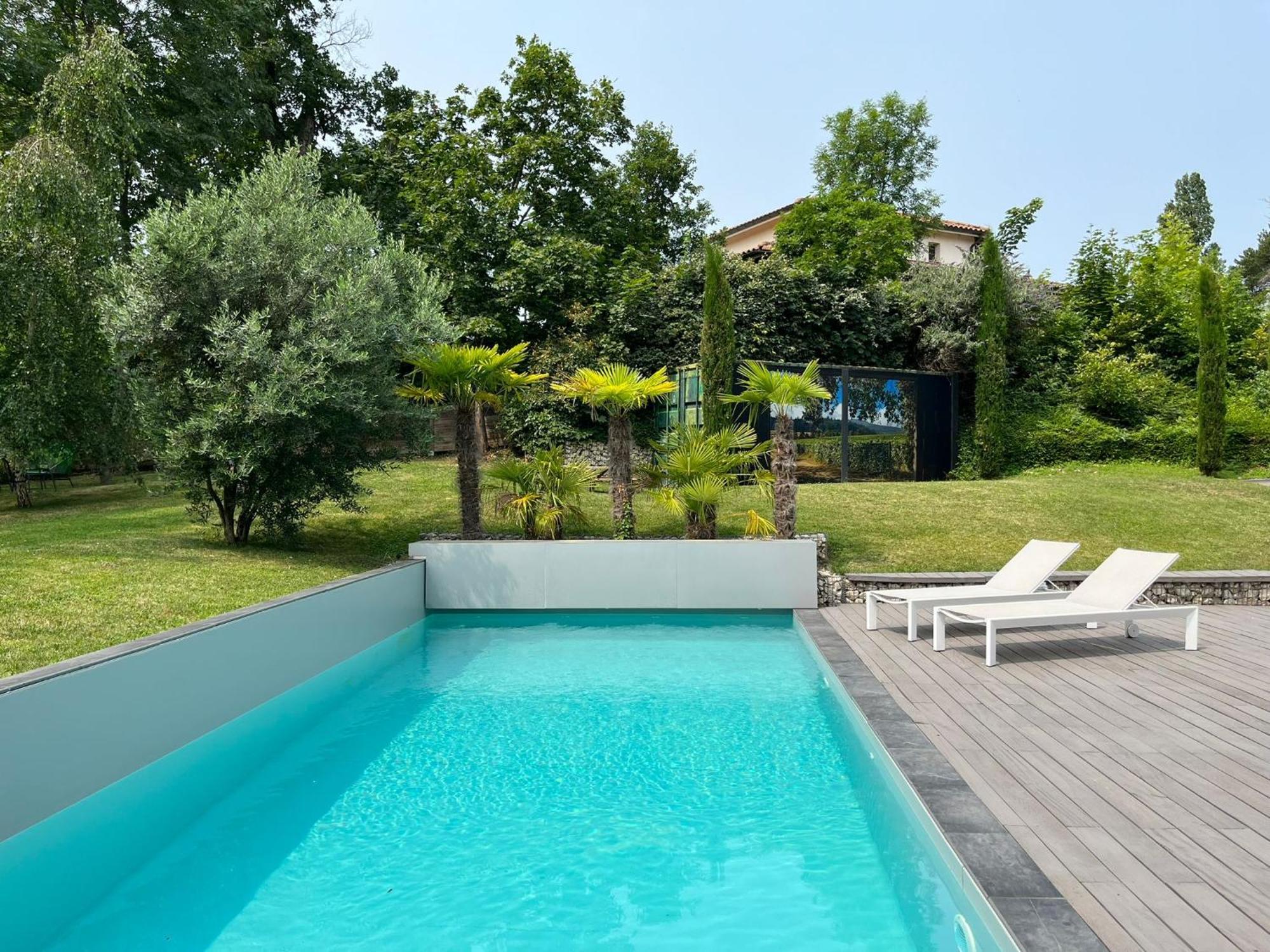 Villa Piscine A Proximite De Lyon Chaponost Extérieur photo